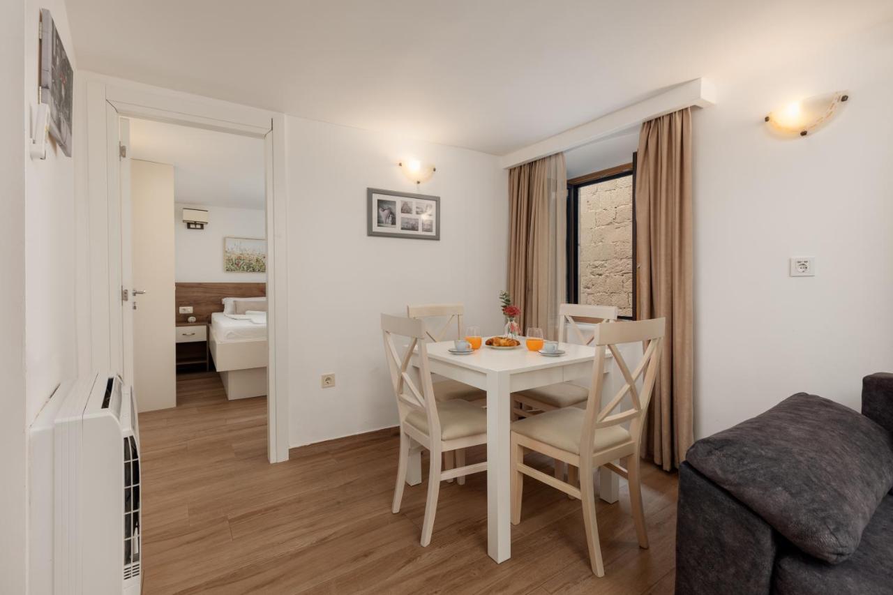 Apartment Amigo Old Town Котор Экстерьер фото