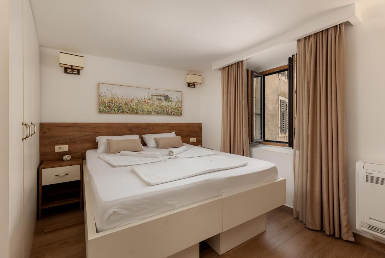 Apartment Amigo Old Town Котор Экстерьер фото